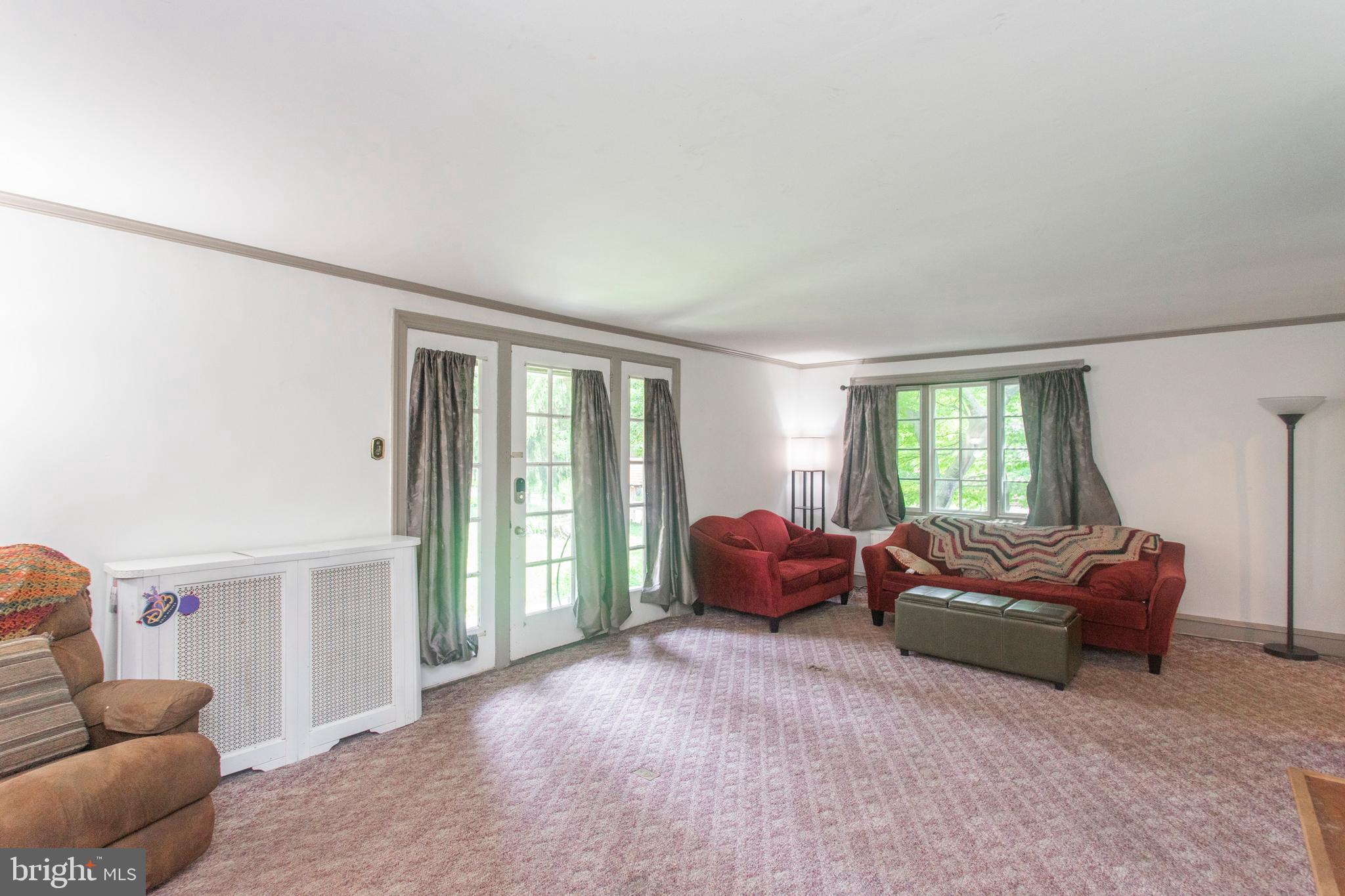 8 Windsor Circle Springfield, PA 19064 - Photo 22 of 46