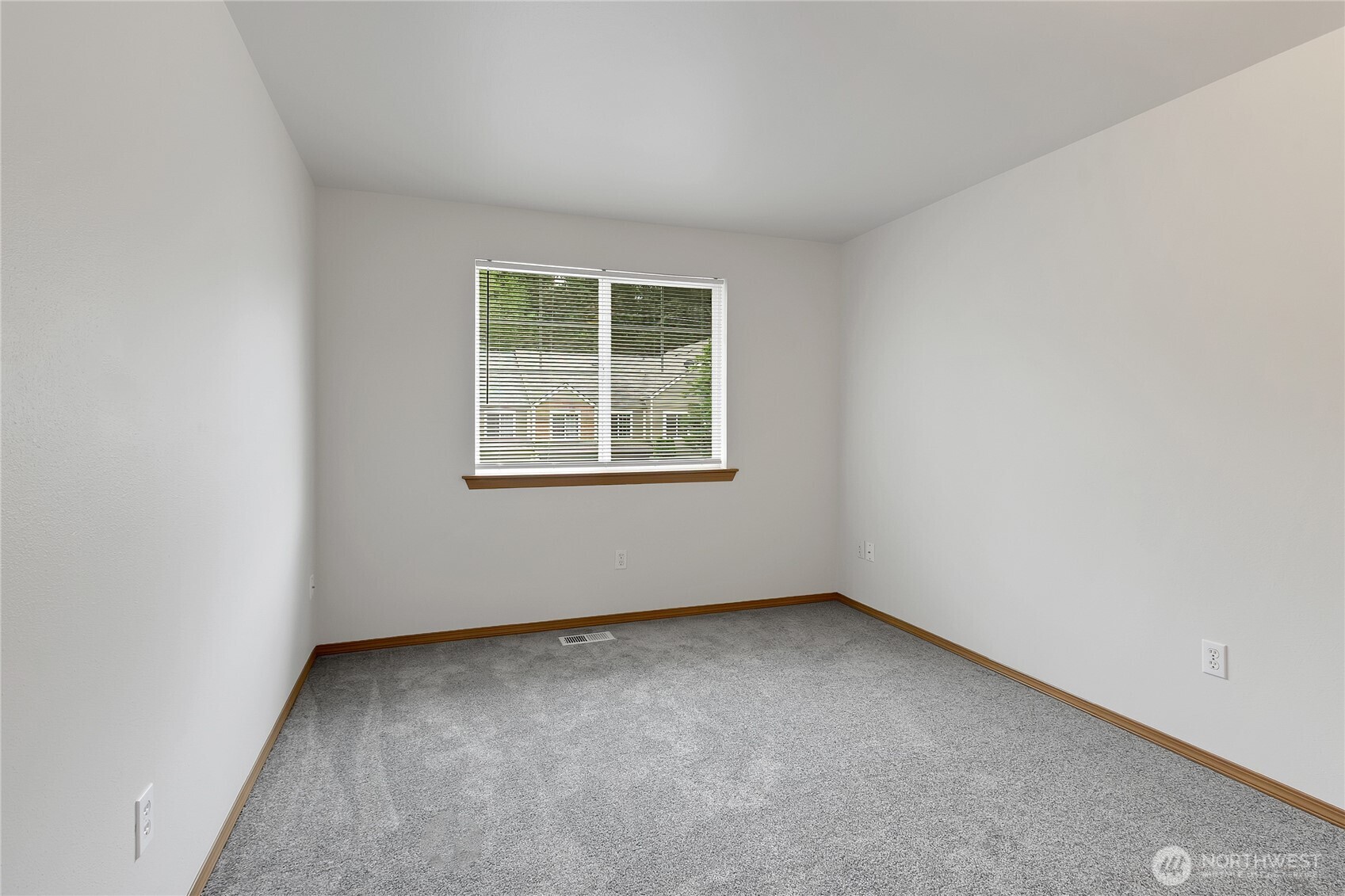 2727 Hidden Springs Loop Southeast Lacey, WA 98503 - Photo 14 of 19