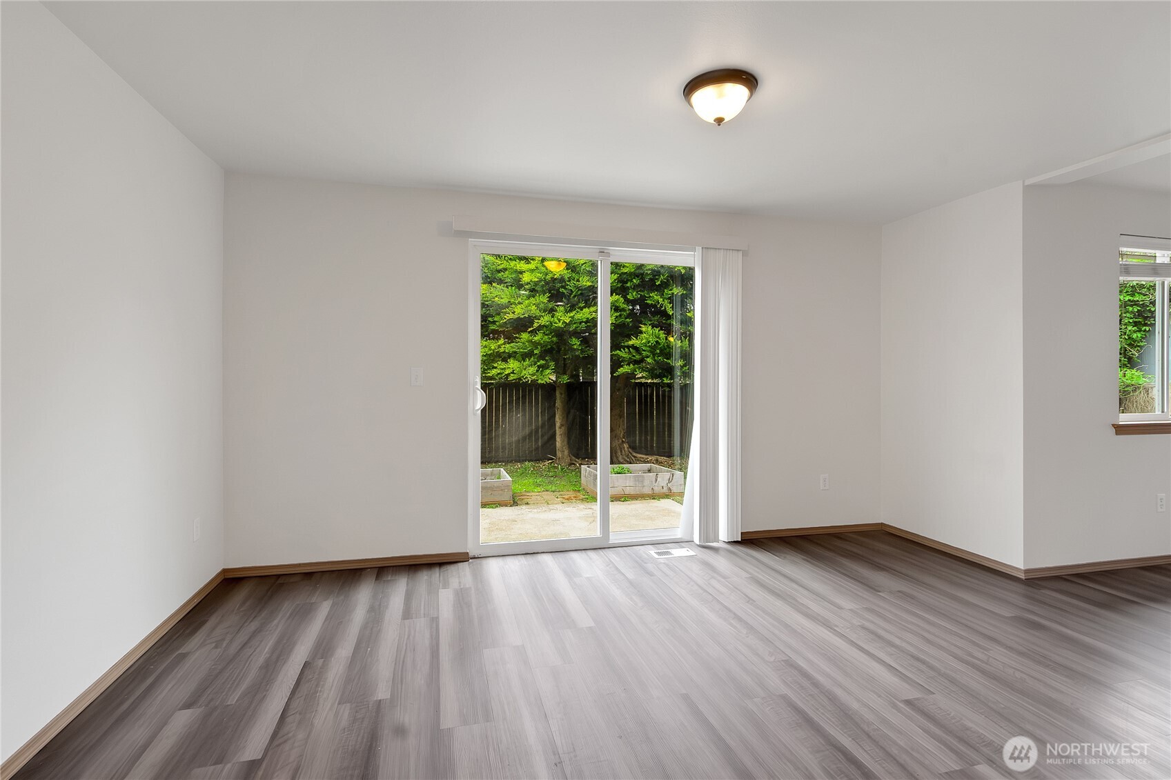 2727 Hidden Springs Loop Southeast Lacey, WA 98503 - Photo 8 of 19
