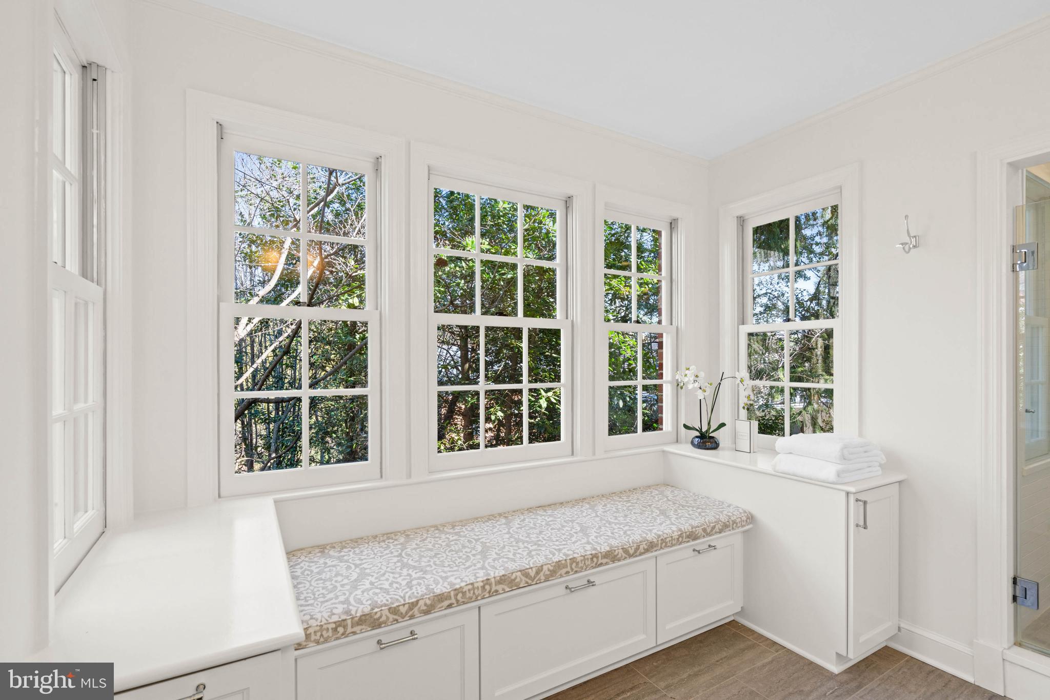3549 Springland Lane Northwest Washington, DC 20008 - Photo 22 of 47 a view of an entryway with a window