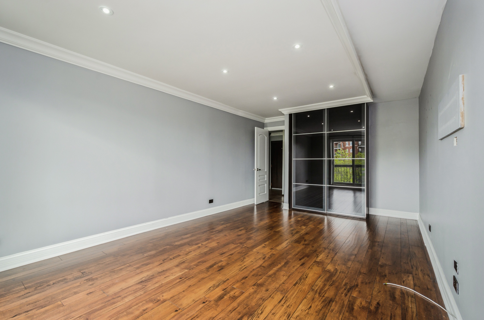 711 South River Road, Unit 505 Des Plaines, IL 60016 - Photo 11 of 18