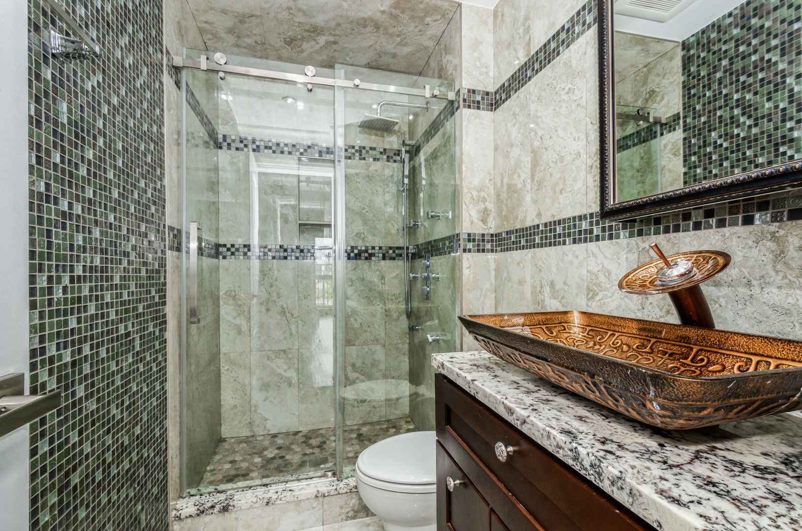 711 South River Road, Unit 505 Des Plaines, IL 60016 - Photo 9 of 18