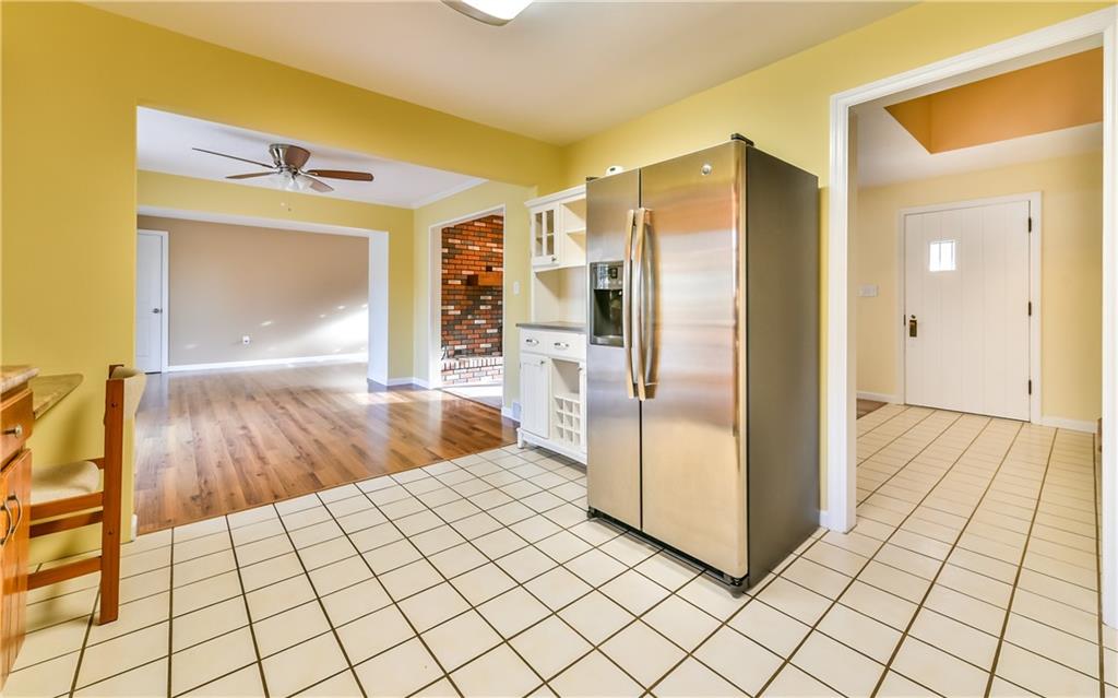 3881 Anderson Road Gibsonia, PA 15044 - Photo 11 of 25 Gallery Image 11