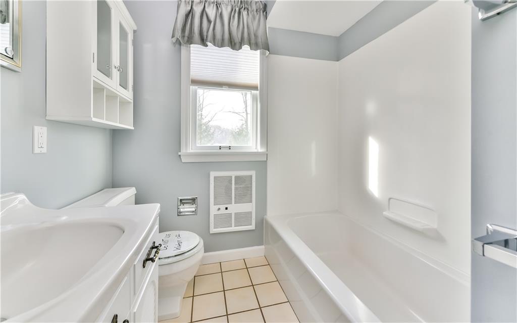 3881 Anderson Road Gibsonia, PA 15044 - Photo 16 of 25 Gallery Image 16