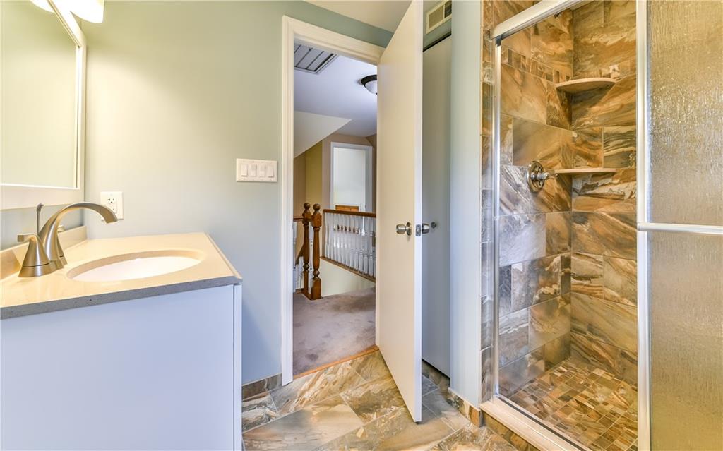 3881 Anderson Road Gibsonia, PA 15044 - Photo 19 of 25 Gallery Image 19
