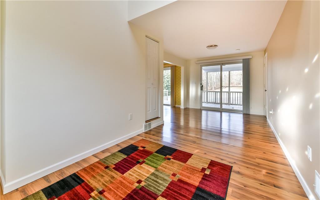 3881 Anderson Road Gibsonia, PA 15044 - Photo 3 of 25 Gallery Image 3