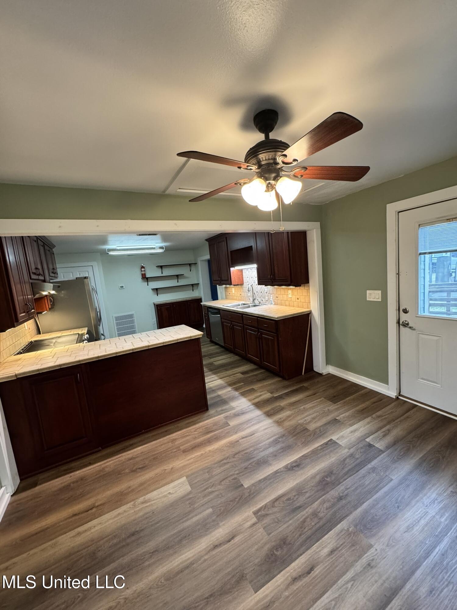 8501 Pointe Aux Chenes Road Ocean Springs, MS 39564 - Photo 11 of 19 IMG_5539