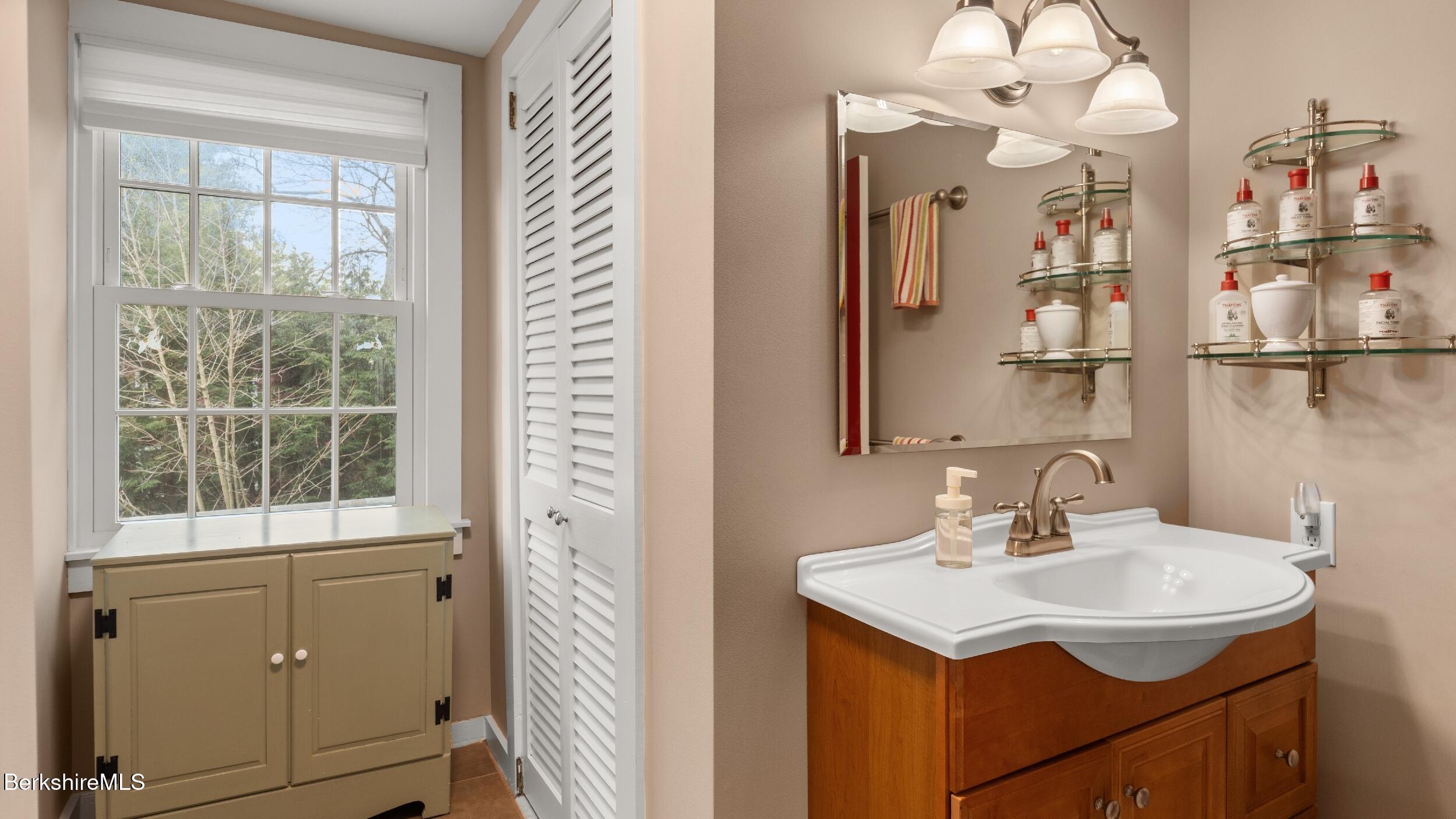 9 Interlaken Road Stockbridge, MA 01266 - Photo 23 of 30 DSC00083