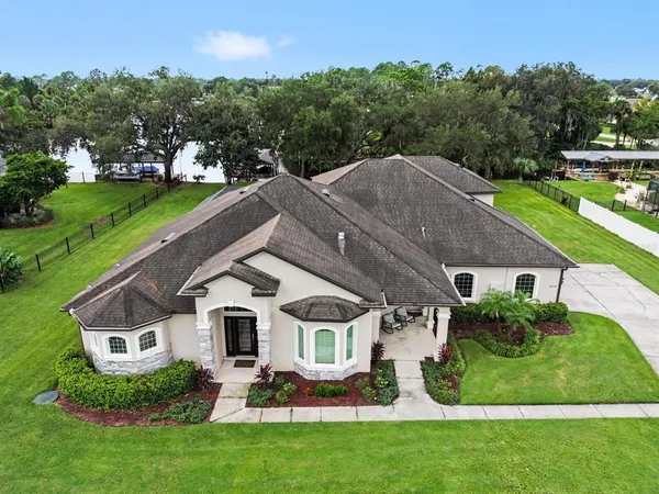 $1,399,995 | 16206 East Shirley Shores Road, Tavares, FL 32778