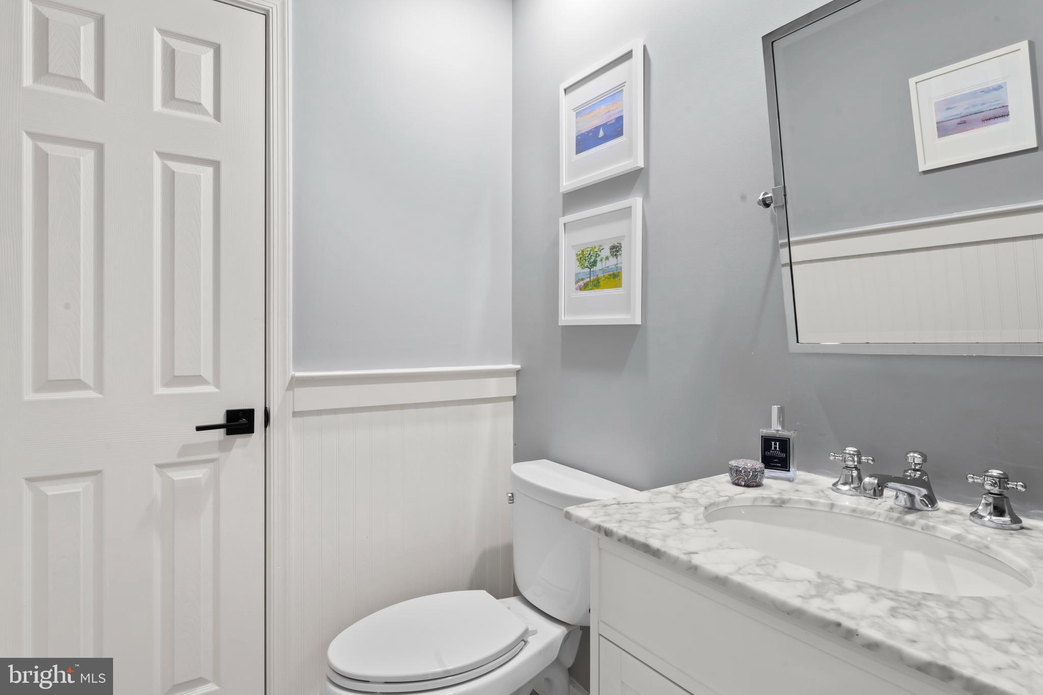 2519 Fallon Drive Herndon, VA 20171 - Photo 30 of 107 Main Level Powder Room