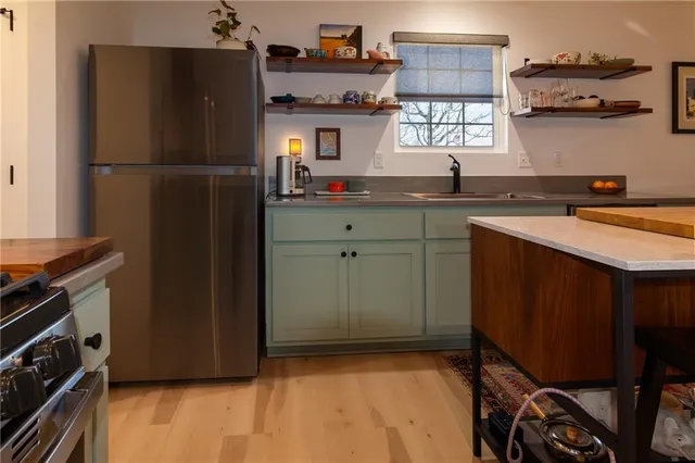 $205,000 | 103 Carlton Street, Frontenac, KS 66763