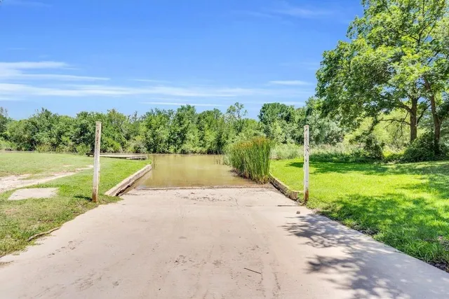 $1,600 | 5426 Highview Drive, Granbury, TX 76048