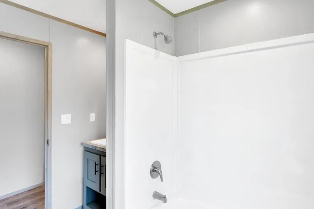 $1,600 | 5426 Highview Drive, Granbury, TX 76048