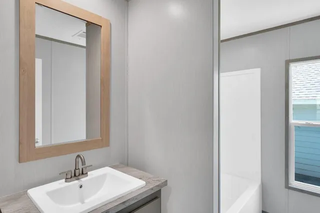 $1,600 | 5426 Highview Drive, Granbury, TX 76048