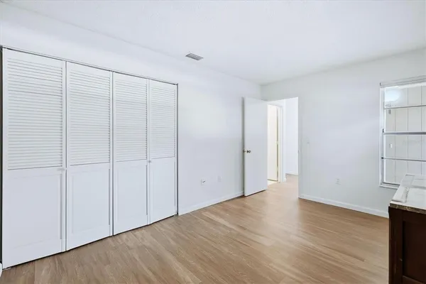 $1,995 | 4819 Village Gardens Drive, Unit 110, Sarasota, FL 34234