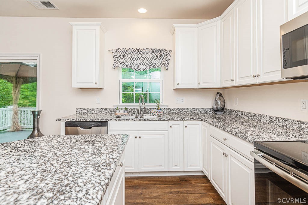 1910 River Ridge Place Hopewell, VA 23860 - Photo 11 of 37 Gallery Image 11