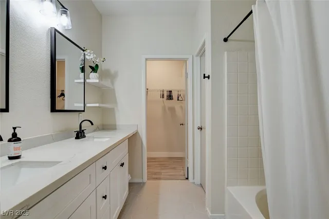 $2,150 | 251 South Green Valley Parkway, Unit 2411, Henderson, NV 89012