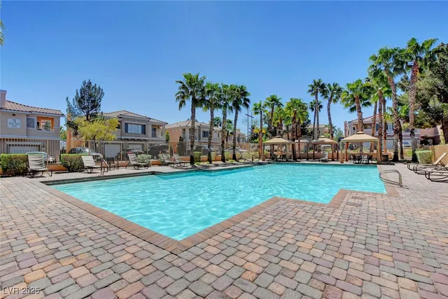 $2,150 | 251 South Green Valley Parkway, Unit 2411, Henderson, NV 89012