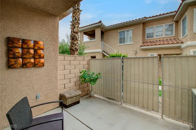 $2,150 | 251 South Green Valley Parkway, Unit 2411, Henderson, NV 89012