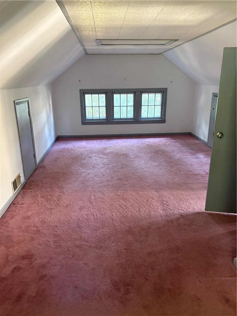144 Wyndham Road Rochester, NY 14612 - Photo 12 of 14 Gallery Image 12