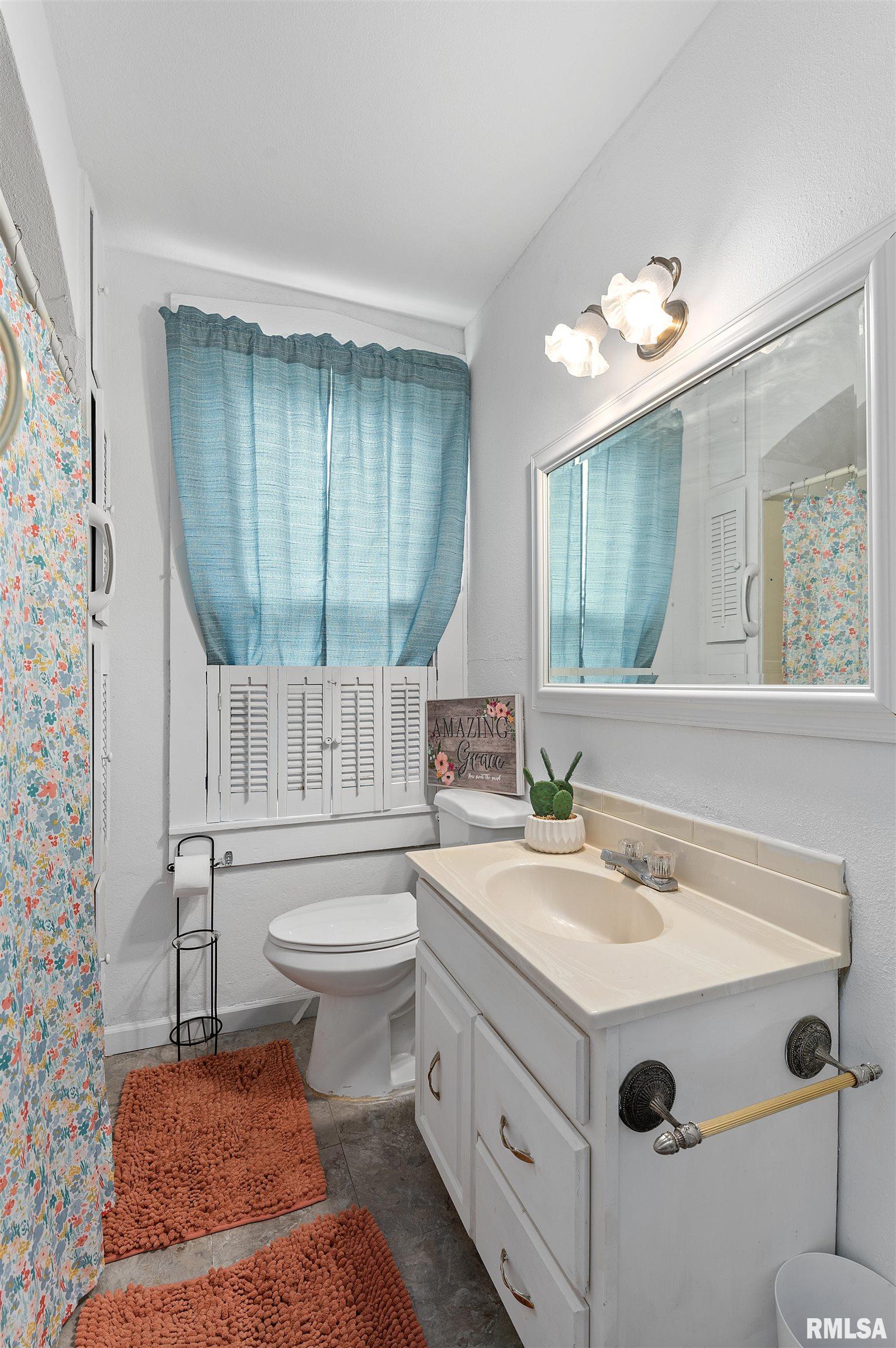 9475 New Liberty Road Walcott, IA 52773 - Photo 15 of 21 Gallery Image 15