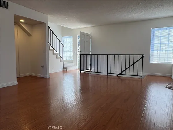 $2,750 | 711 West Duarte Road, Unit F, Monrovia, CA 91016