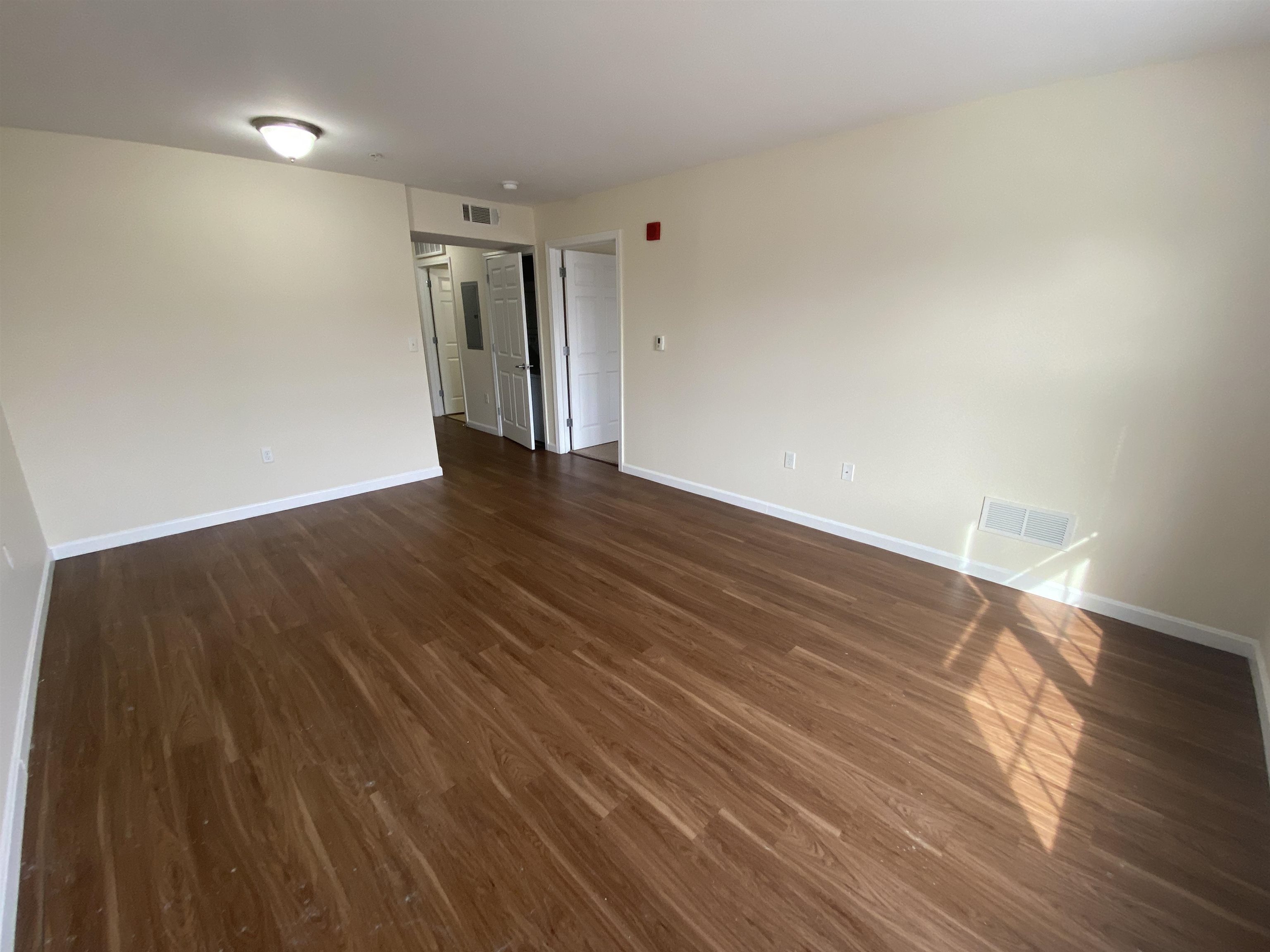 50 Sentinel Court, Unit 309 Manchester, NH 03103 - Photo 19 of 34