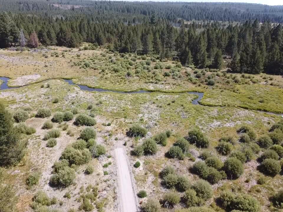 Larkin Creek Road Chiloquin, OR 97624 - Photo 1 of 7 End of Driveway and Larkin Creek