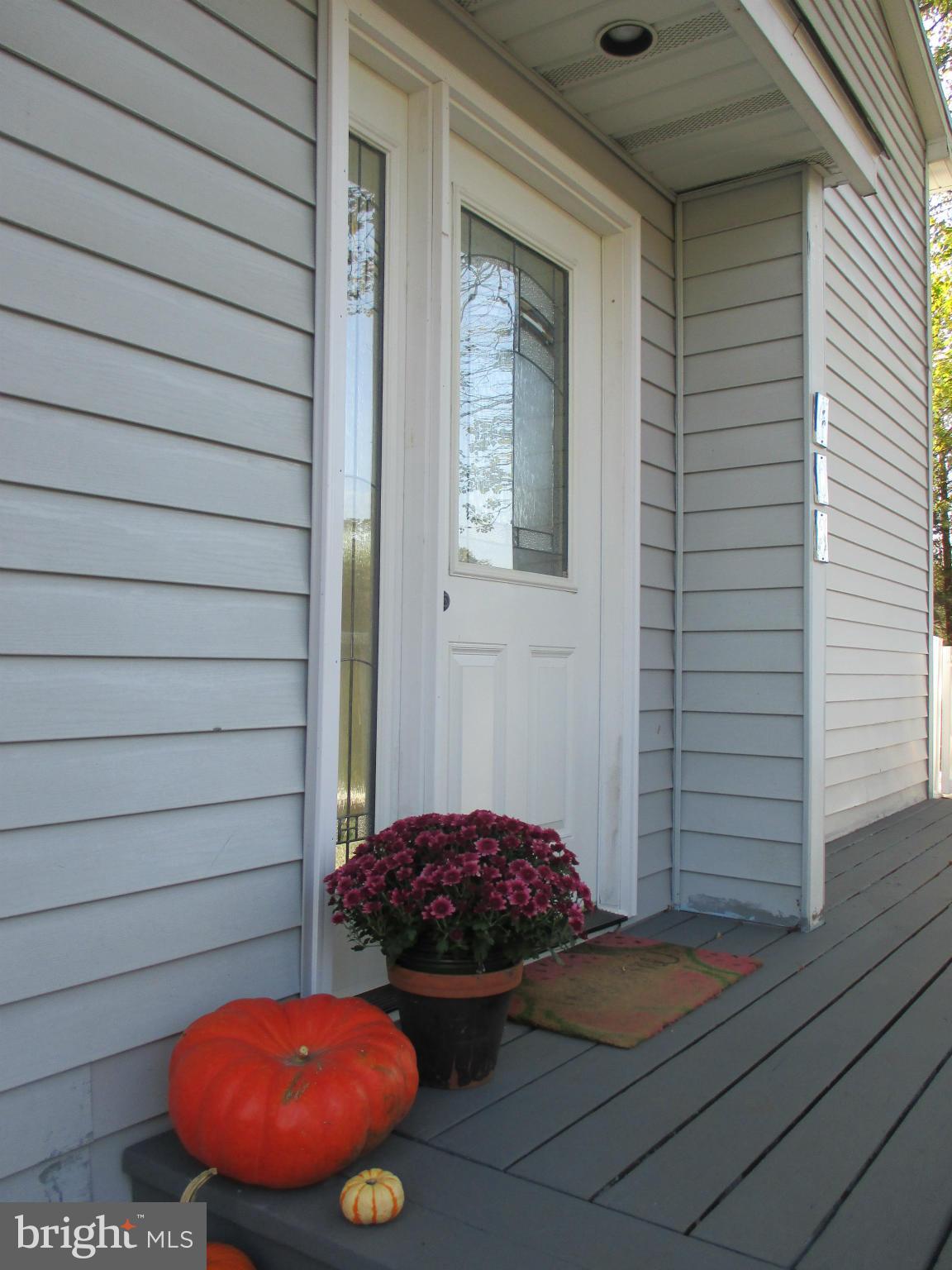 403 Circle Road Riva, MD 21140 - Photo 3 of 9 a view of outdoor space