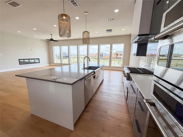 $1,400,000 | 1918 Noe Boulevard, Heath, TX 75126