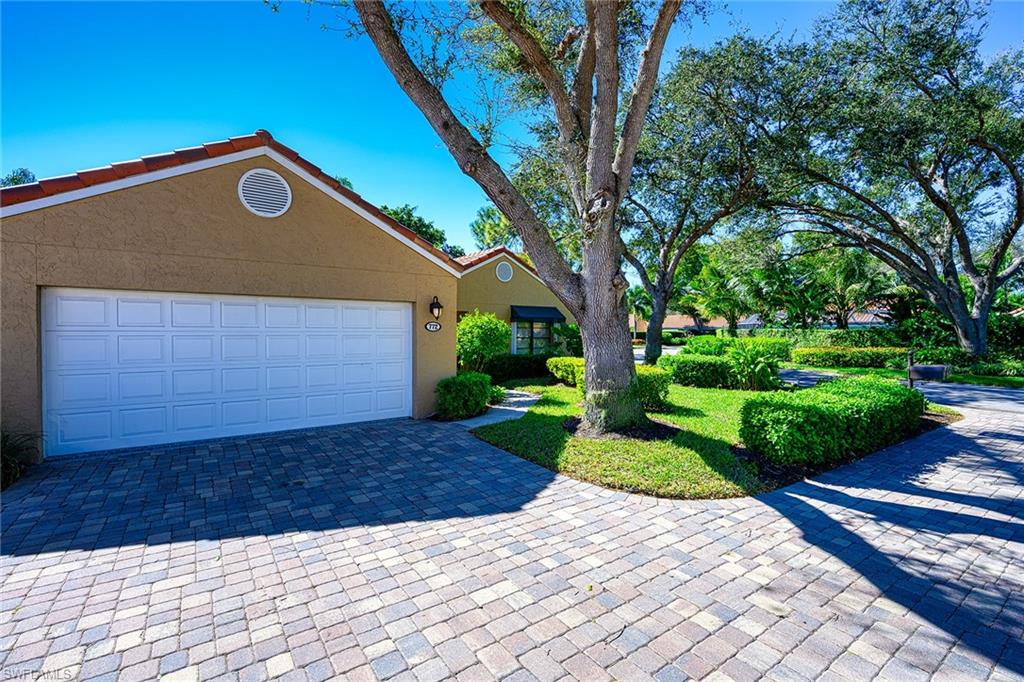 772 Reef Point Circle, Unit 55 Naples, FL 34108 - Photo 2 of 34