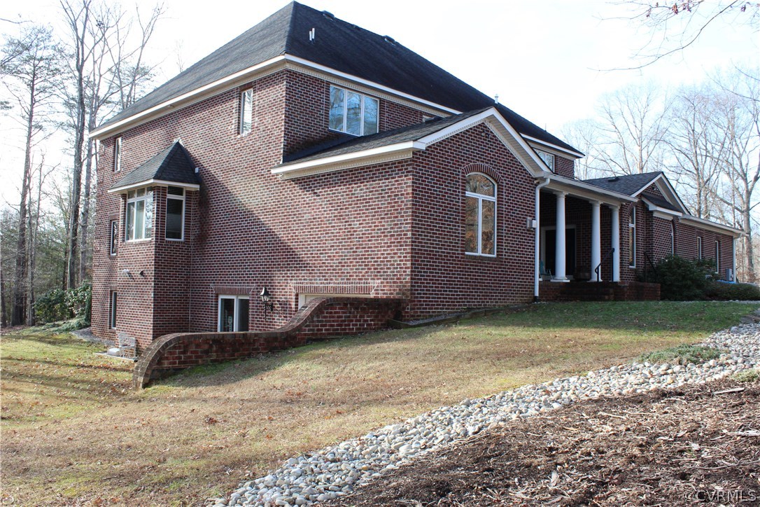 2074 Alldever Road Maidens, VA 23102 - Photo 5 of 29