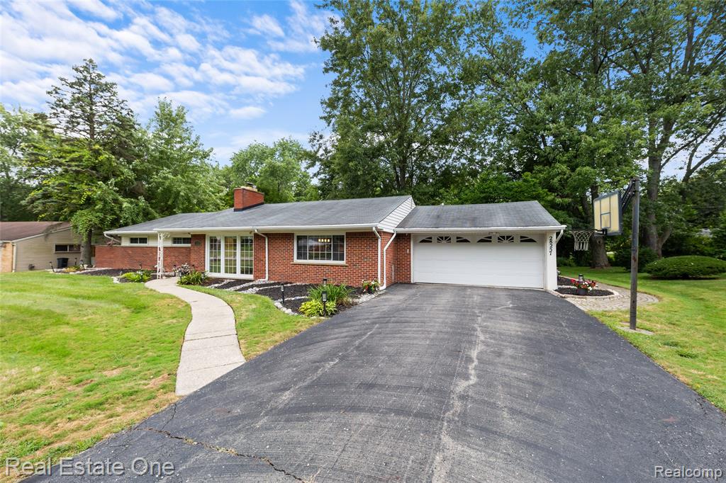28257 New Castle Road Farmington Hills, MI 48331 - Photo 23 of 32
