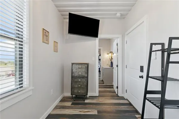 $620,000 | 1729 Yscloskey Highway, St. Bernard, LA 70085