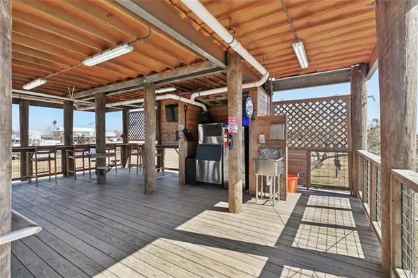 $620,000 | 1729 Yscloskey Highway, St. Bernard, LA 70085