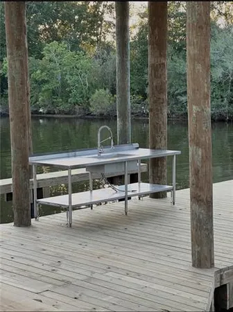 $620,000 | 1729 Yscloskey Highway, St. Bernard, LA 70085