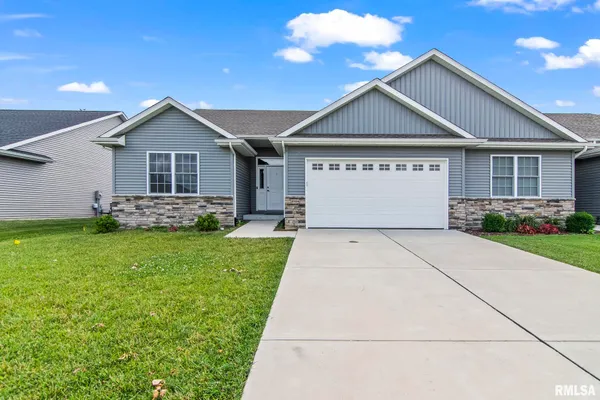 $410,000 | 3704 Westgate Drive, Springfield, IL 62711