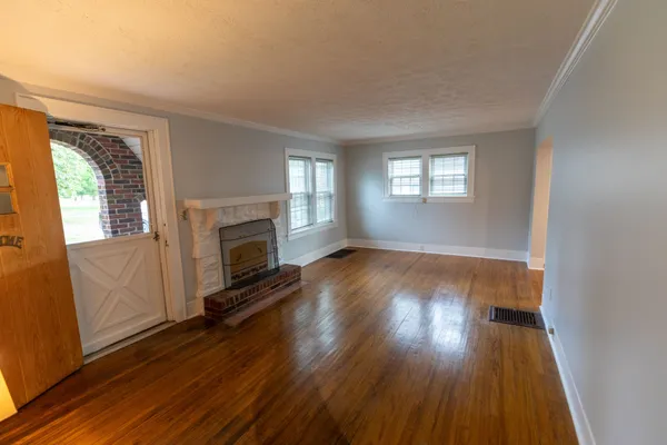 $2,800 | 1308 Riverside Drive, Nashville, TN 37206