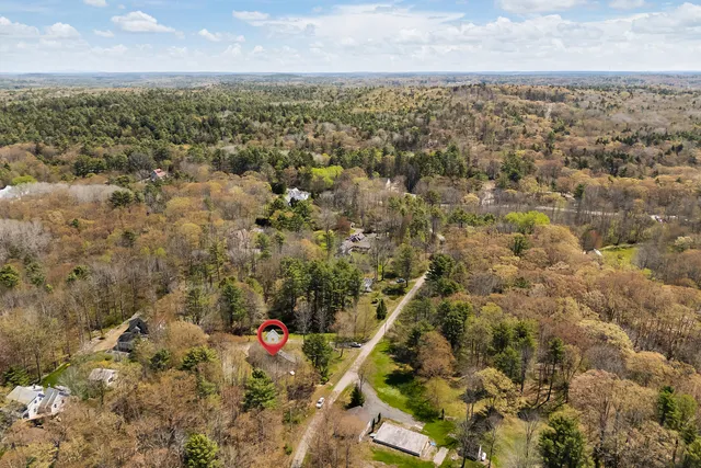 $650,000 | 23 Sunny Acres Lane, Boothbay, ME 04537