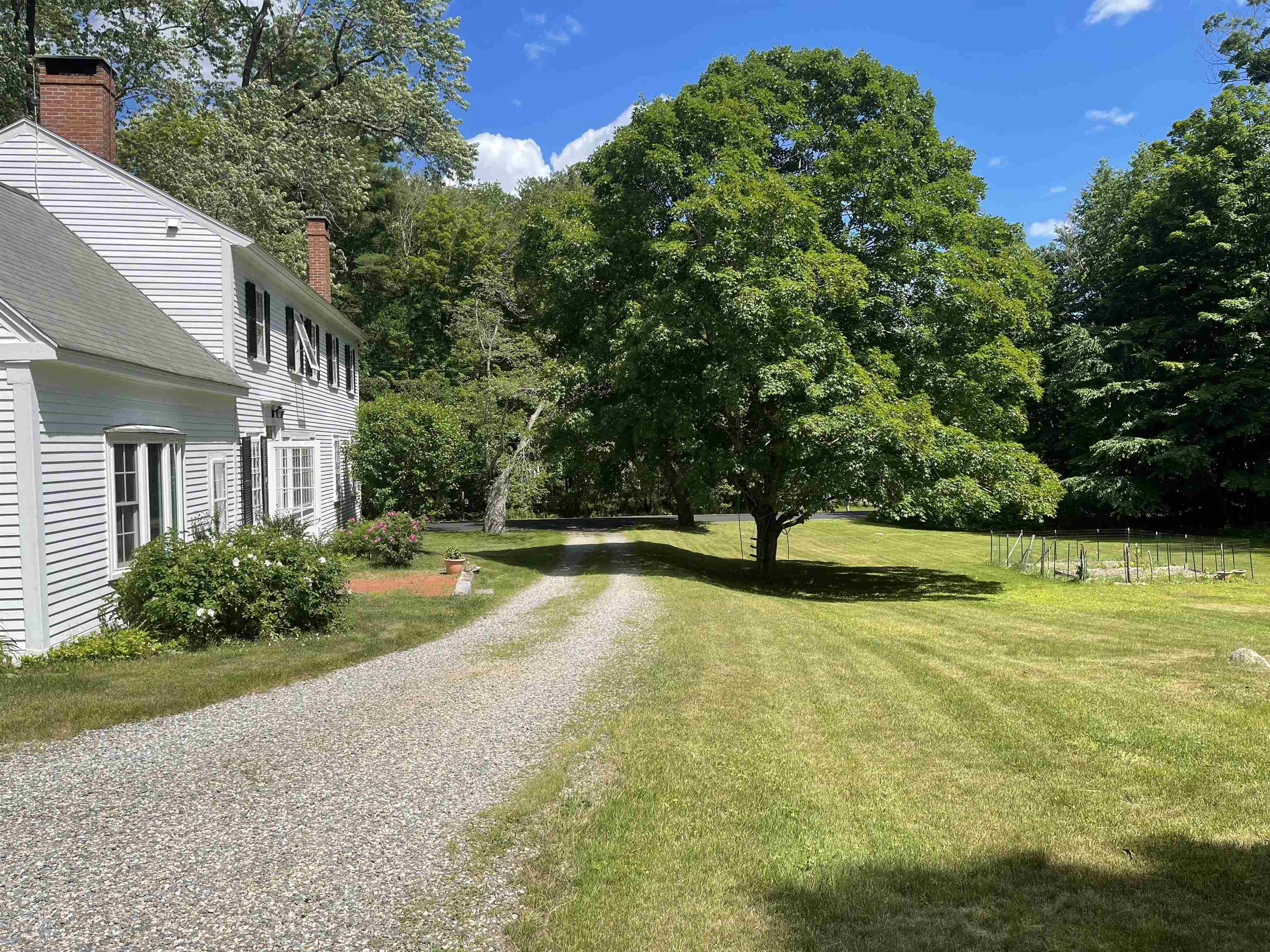 110 Pickpocket Road Brentwood, NH 03833 - Photo 4 of 11