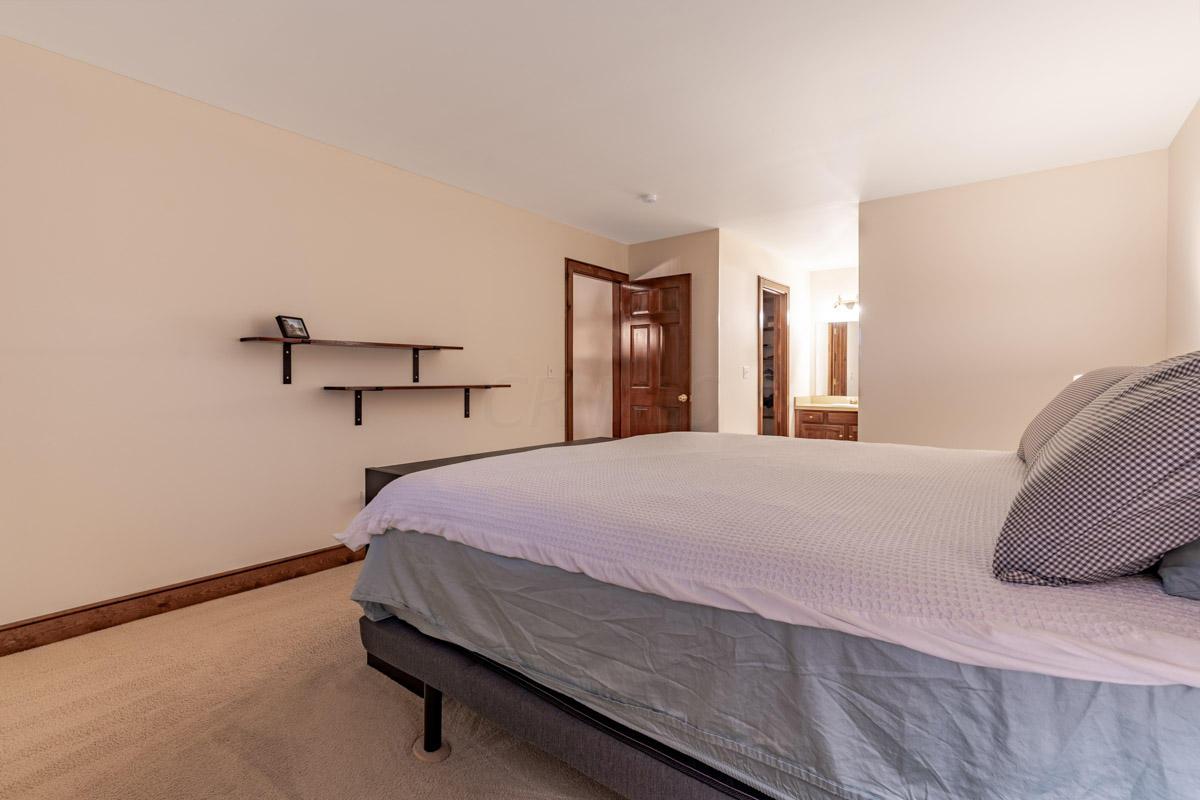 5378 Roscommon Road Dublin, OH 43017 - Photo 30 of 44 Gallery Image 30
