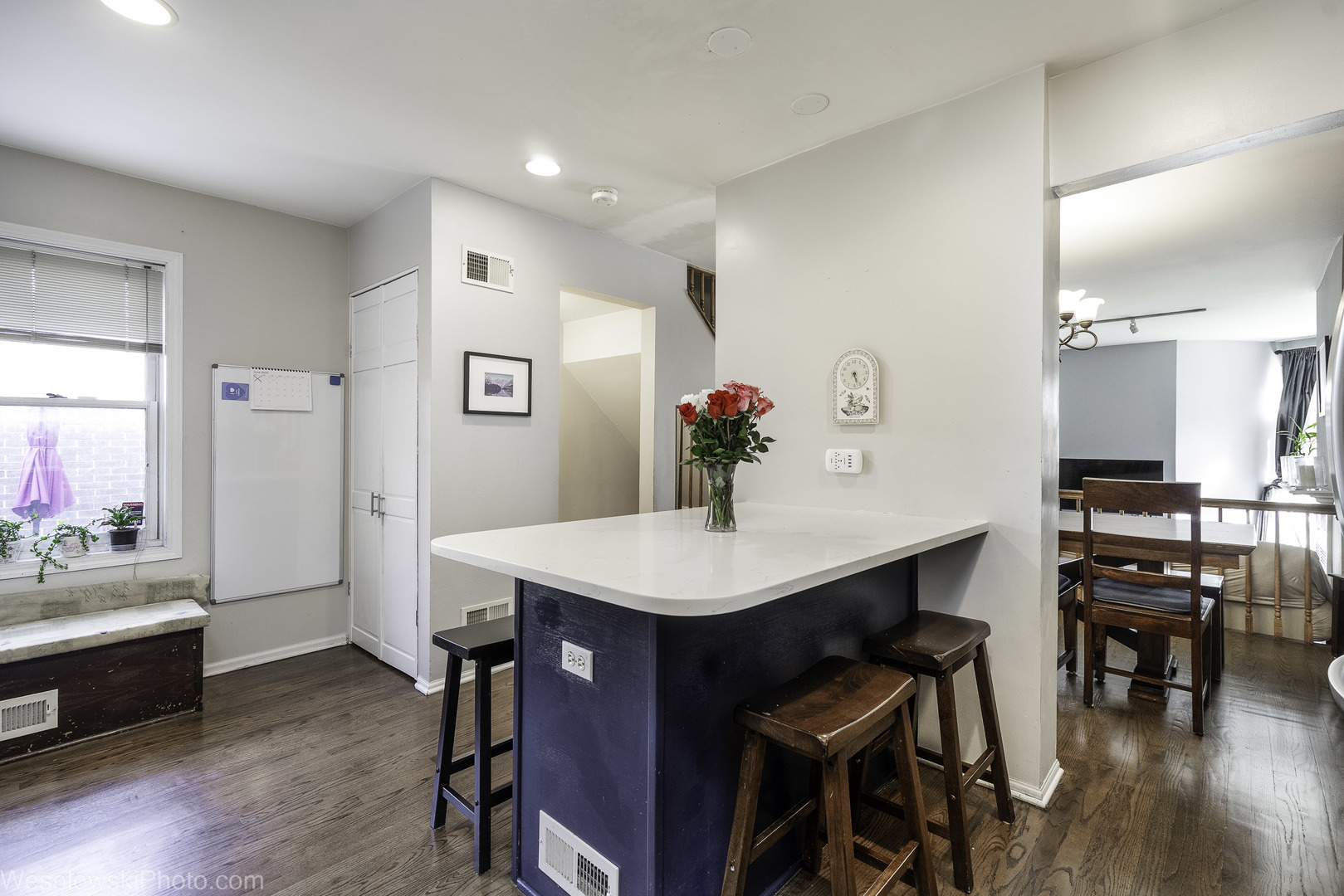 3315 North Racine Avenue, Unit E Chicago, IL 60657 - Photo 13 of 31