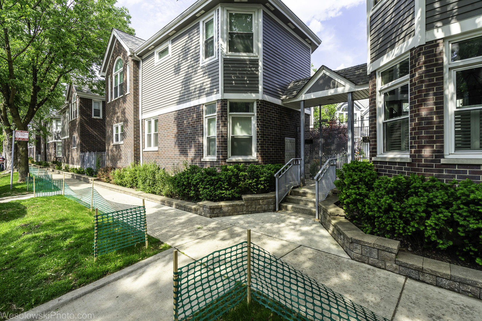 3315 North Racine Avenue, Unit E Chicago, IL 60657 - Photo 2 of 31