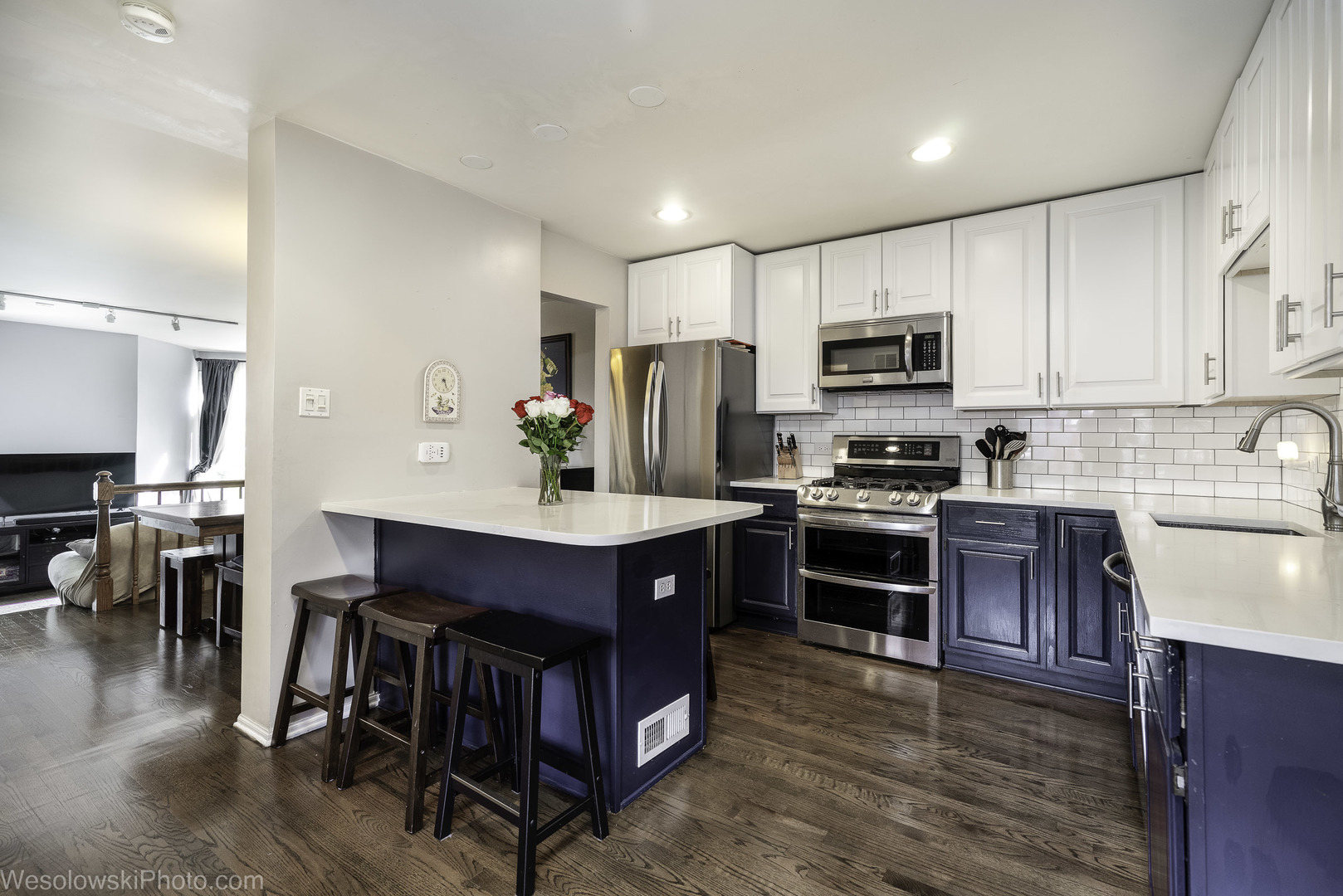 3315 North Racine Avenue, Unit E Chicago, IL 60657 - Photo 10 of 31