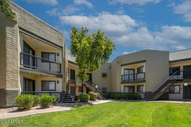 $1,595 | 1440 South Val Vista Drive, Unit 2, Mesa, AZ 85204