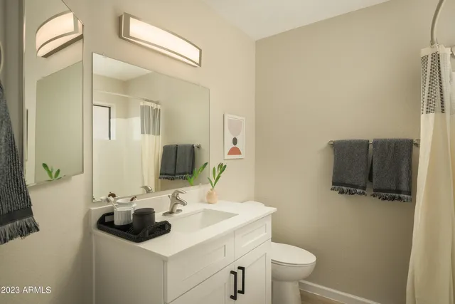 $1,595 | 1440 South Val Vista Drive, Unit 2, Mesa, AZ 85204