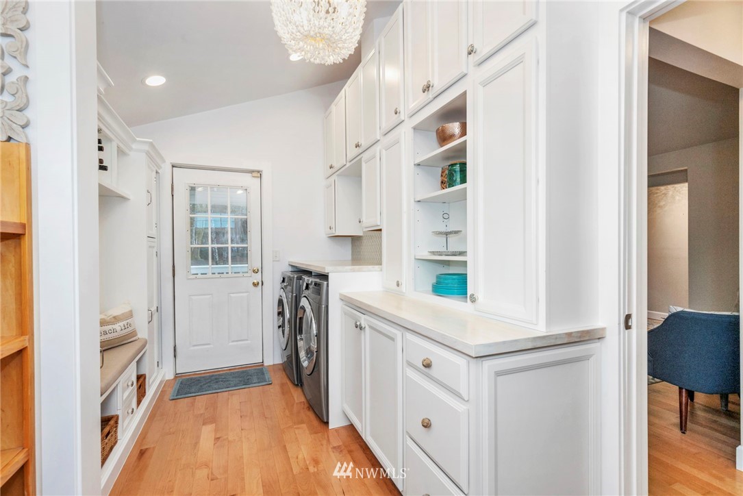 4450 Dyes Inlet Road Northwest Bremerton, WA 98312 - Photo 19 of 40 Gallery Image 19