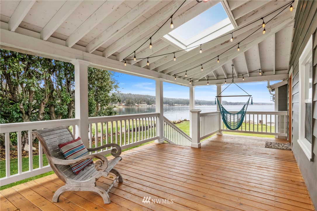 4450 Dyes Inlet Road Northwest Bremerton, WA 98312 - Photo 10 of 40 Gallery Image 10