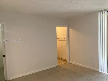 $269,000 | 8420 Southwest 133rd Avenue Road, Unit 422, Miami, FL 33183