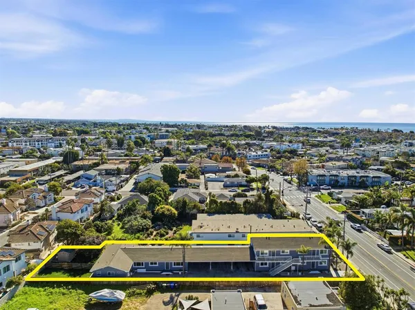 $4,695,000 | 2652 Jefferson Street, Carlsbad, CA 92008